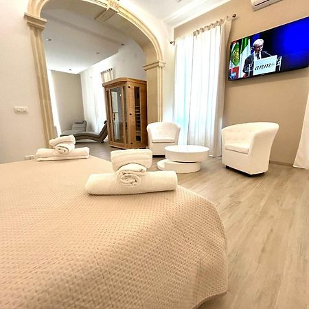 Bed E Suite Domar Brindisi Extérieur photo