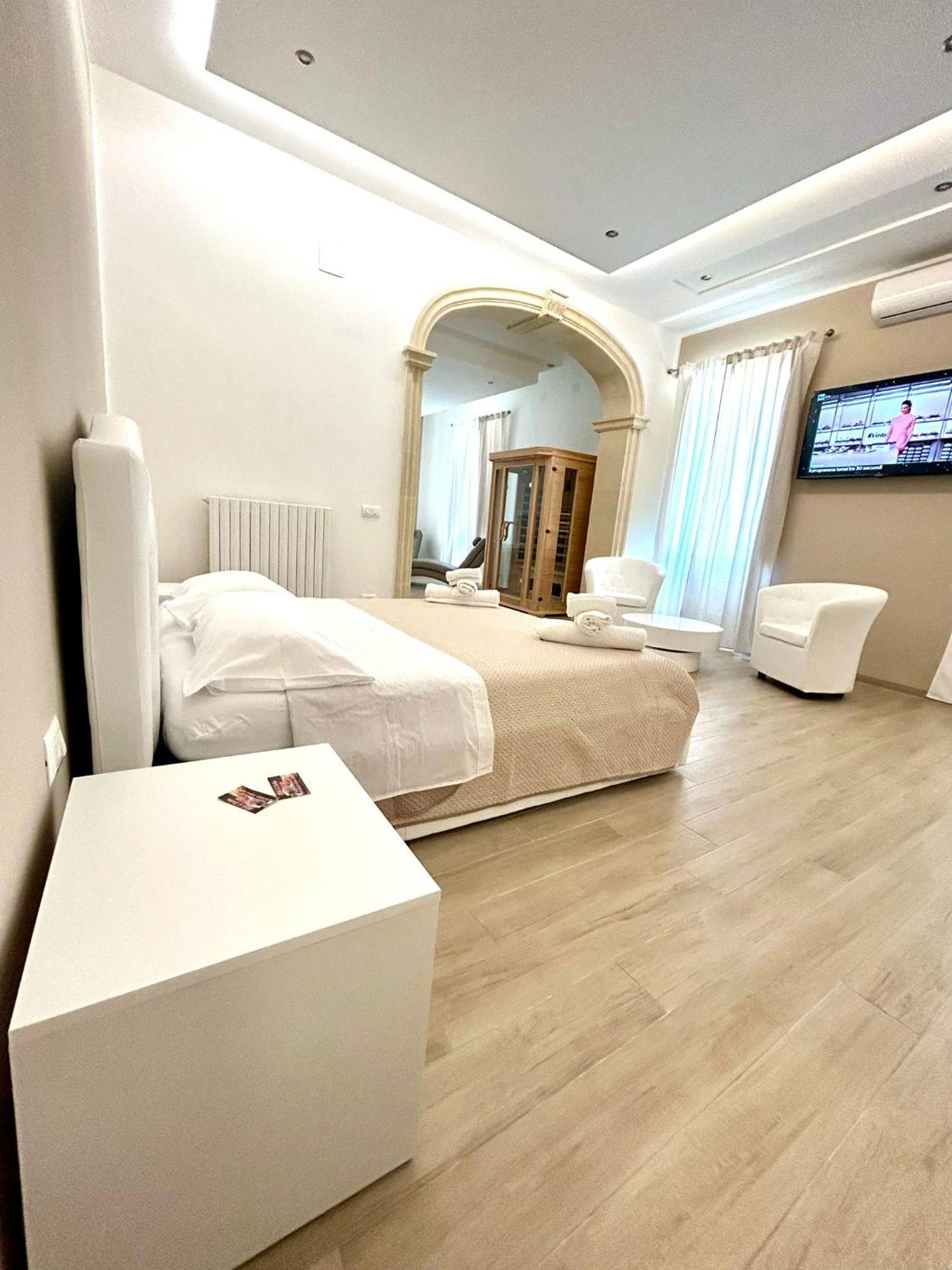 Bed E Suite Domar Brindisi Extérieur photo