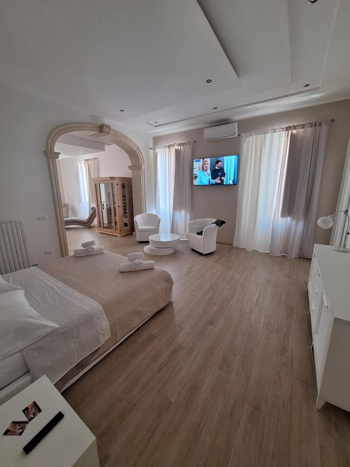 Bed E Suite Domar Brindisi Extérieur photo