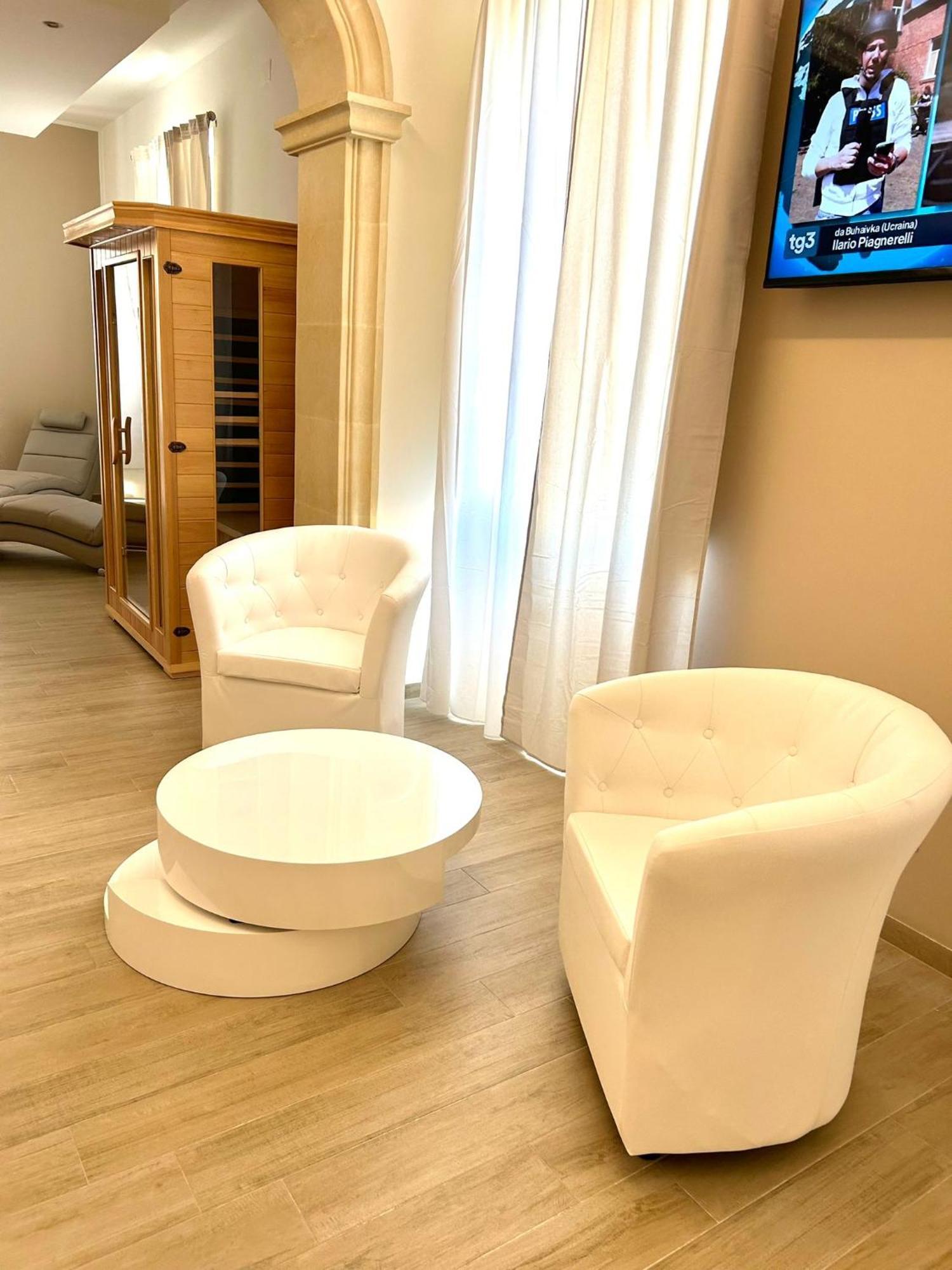 Bed E Suite Domar Brindisi Extérieur photo