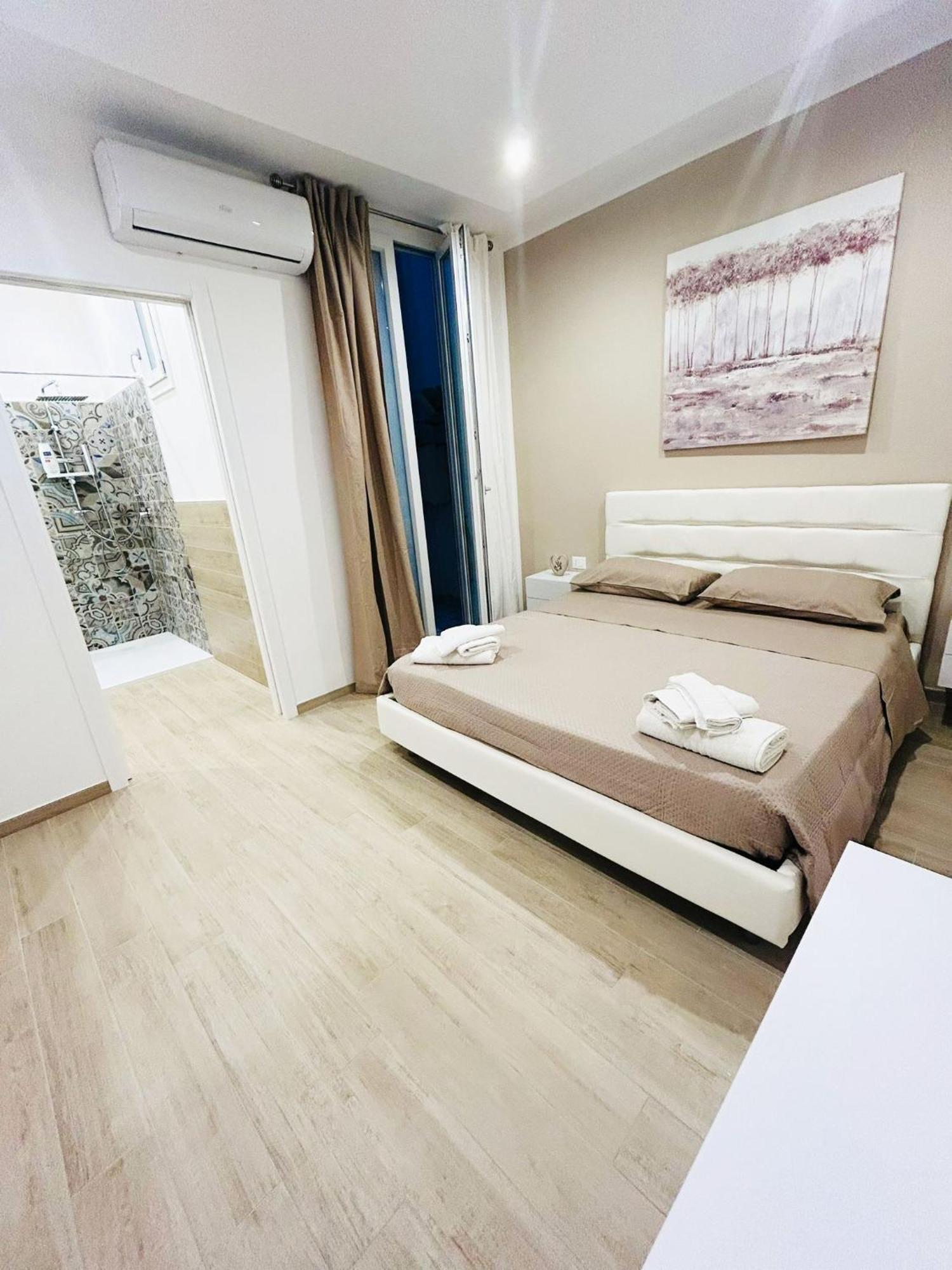 Bed E Suite Domar Brindisi Extérieur photo